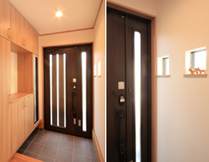 光が差し込む玄関