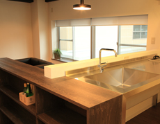 シンプルなキッチン空間